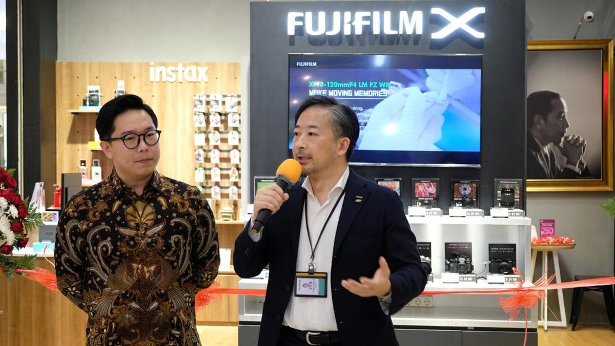 fujifilm indonesia buka toko konsep pertama di indonesia, siapapun bisa melihat koleksi kamera terbaru